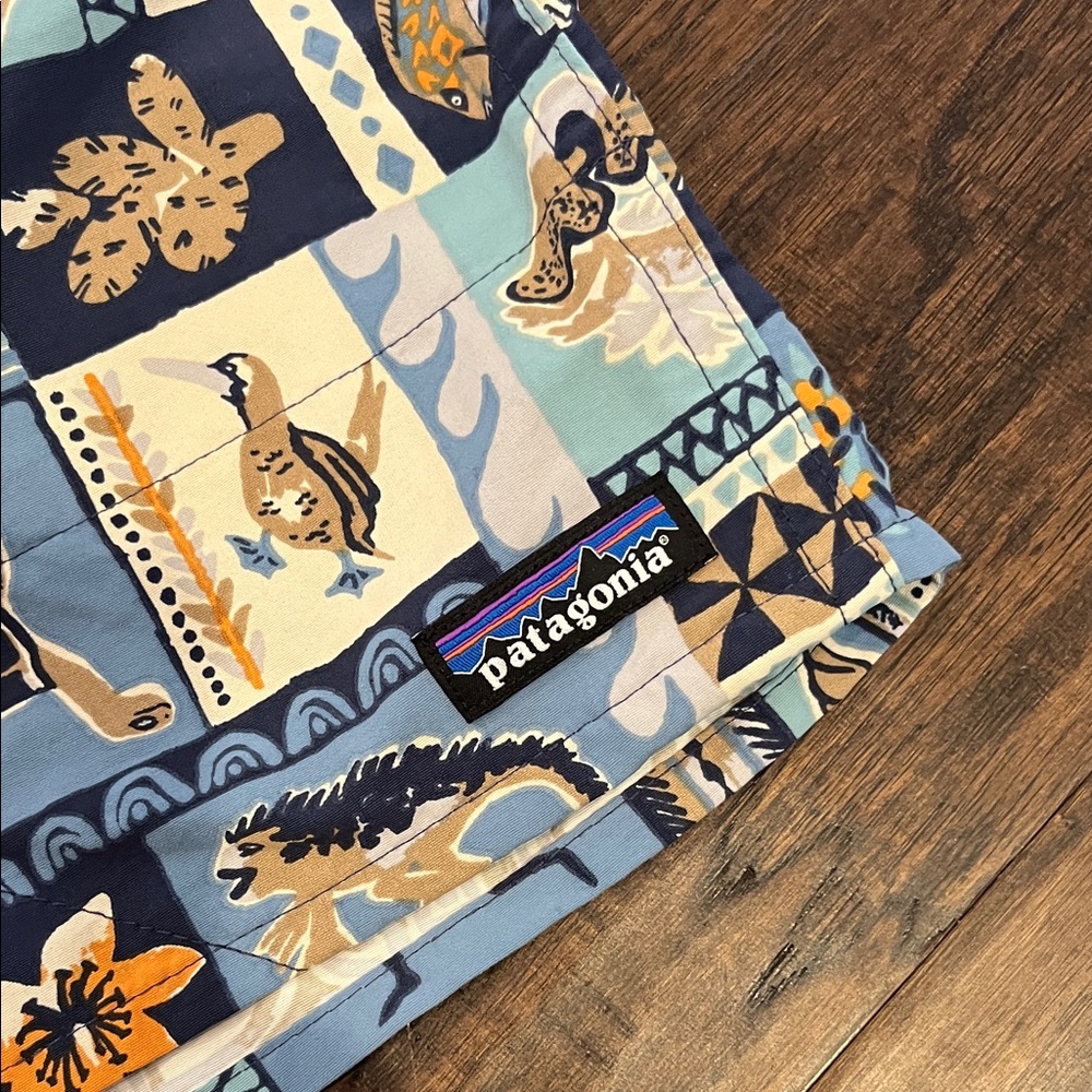 Men’s Patagonia baggies - Picture 2 of 4